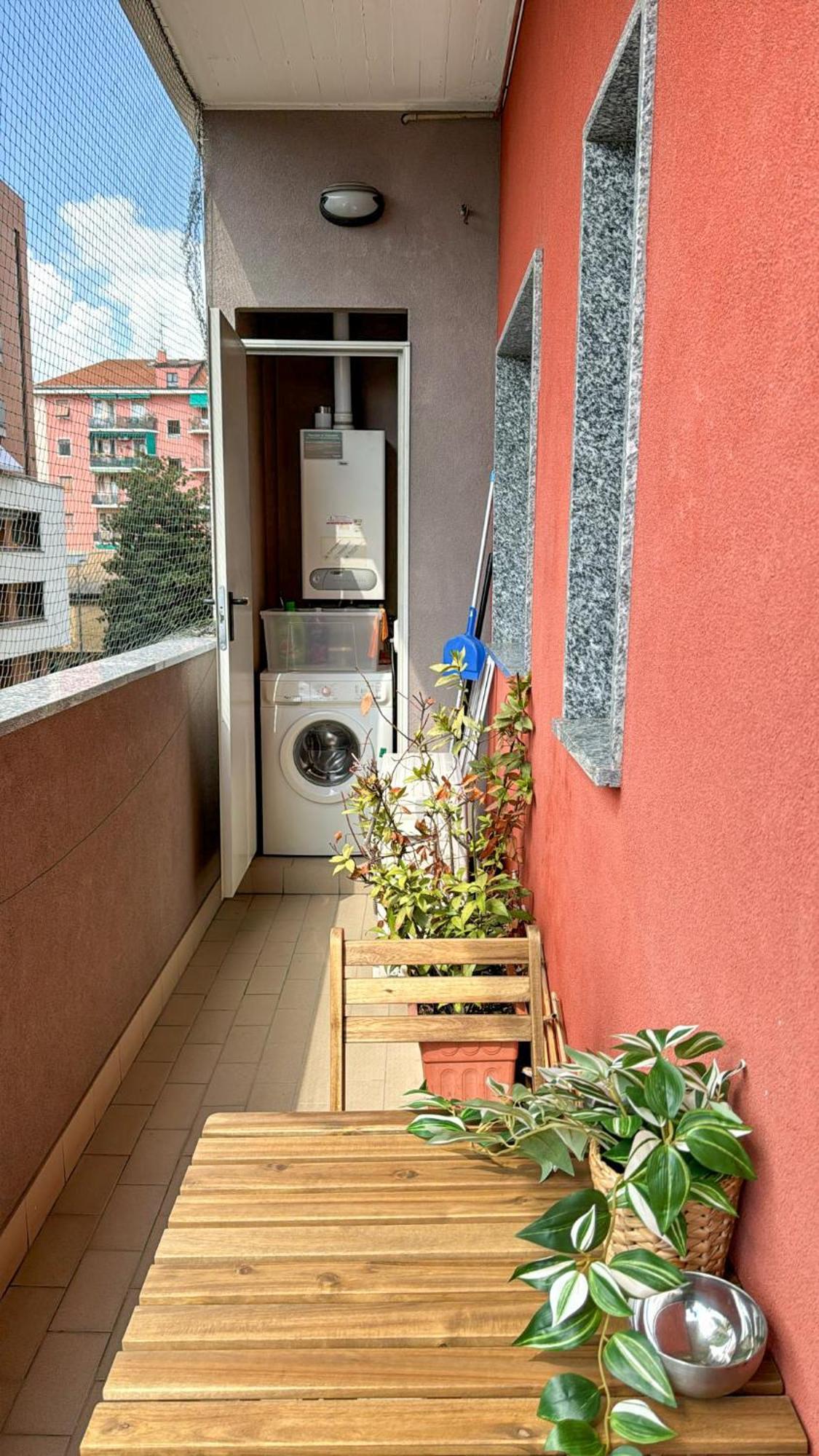 Home In Town - Metro M3 Sotto Casa - Duomo In 12Min - Niguarda, Milan